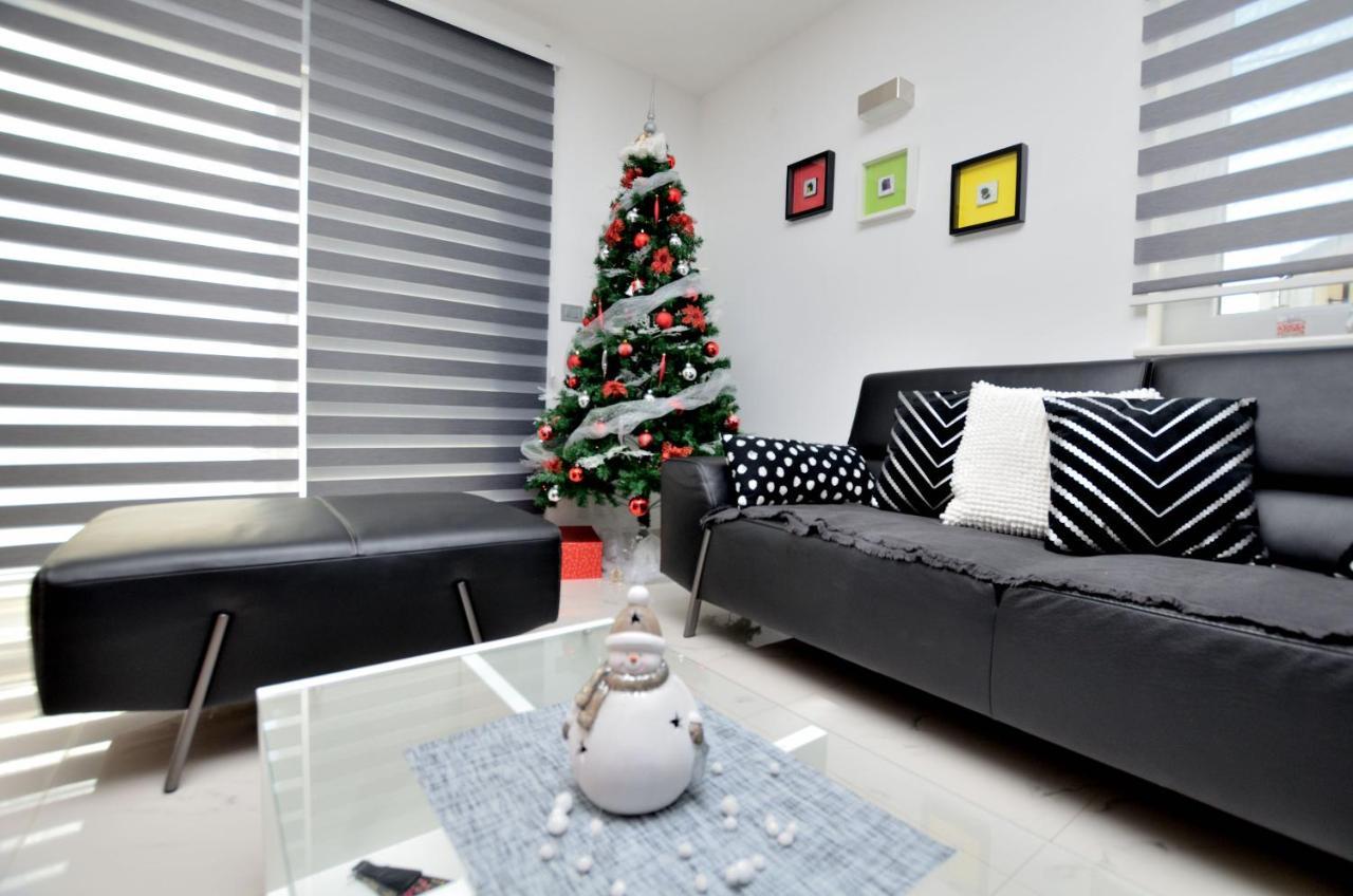 Apartments Golden Hour Jurdani Екстер'єр фото