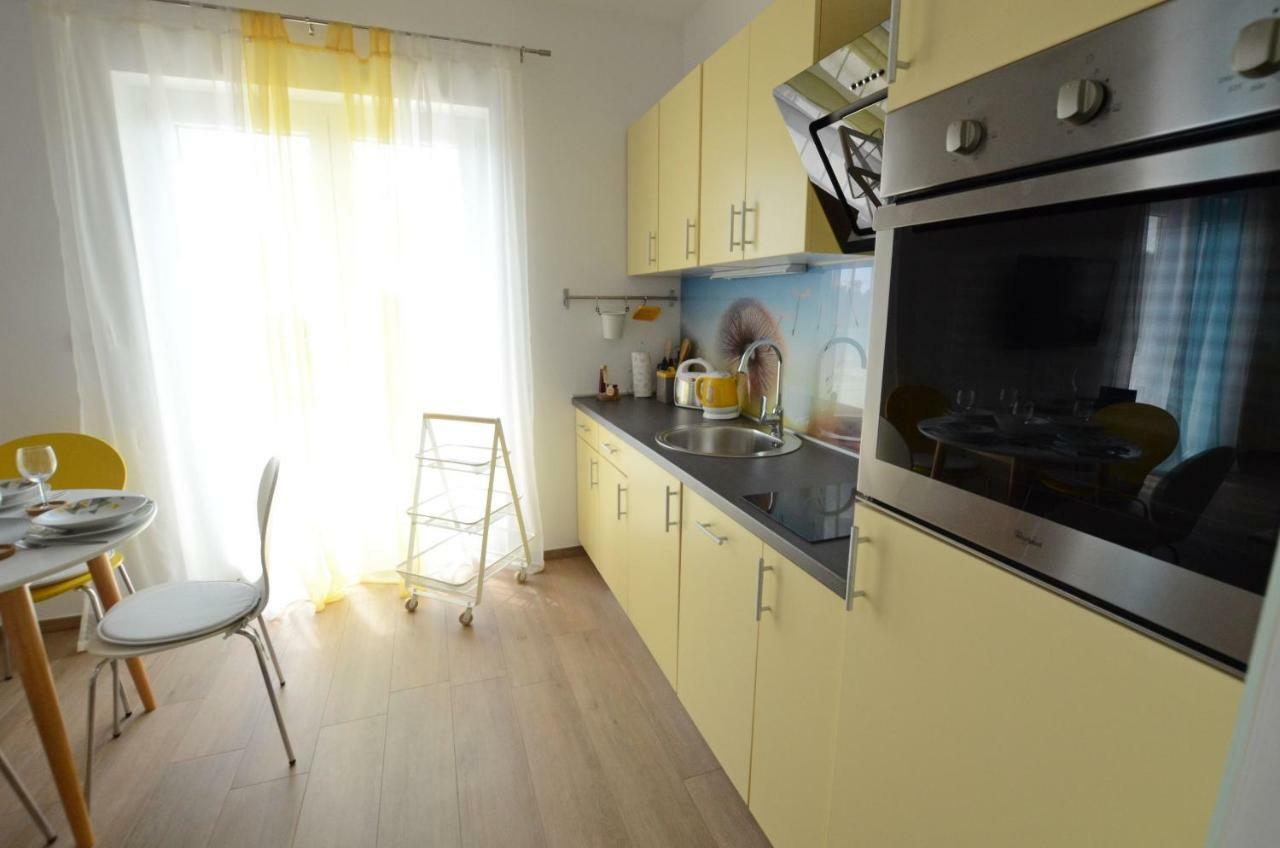 Apartments Golden Hour Jurdani Екстер'єр фото