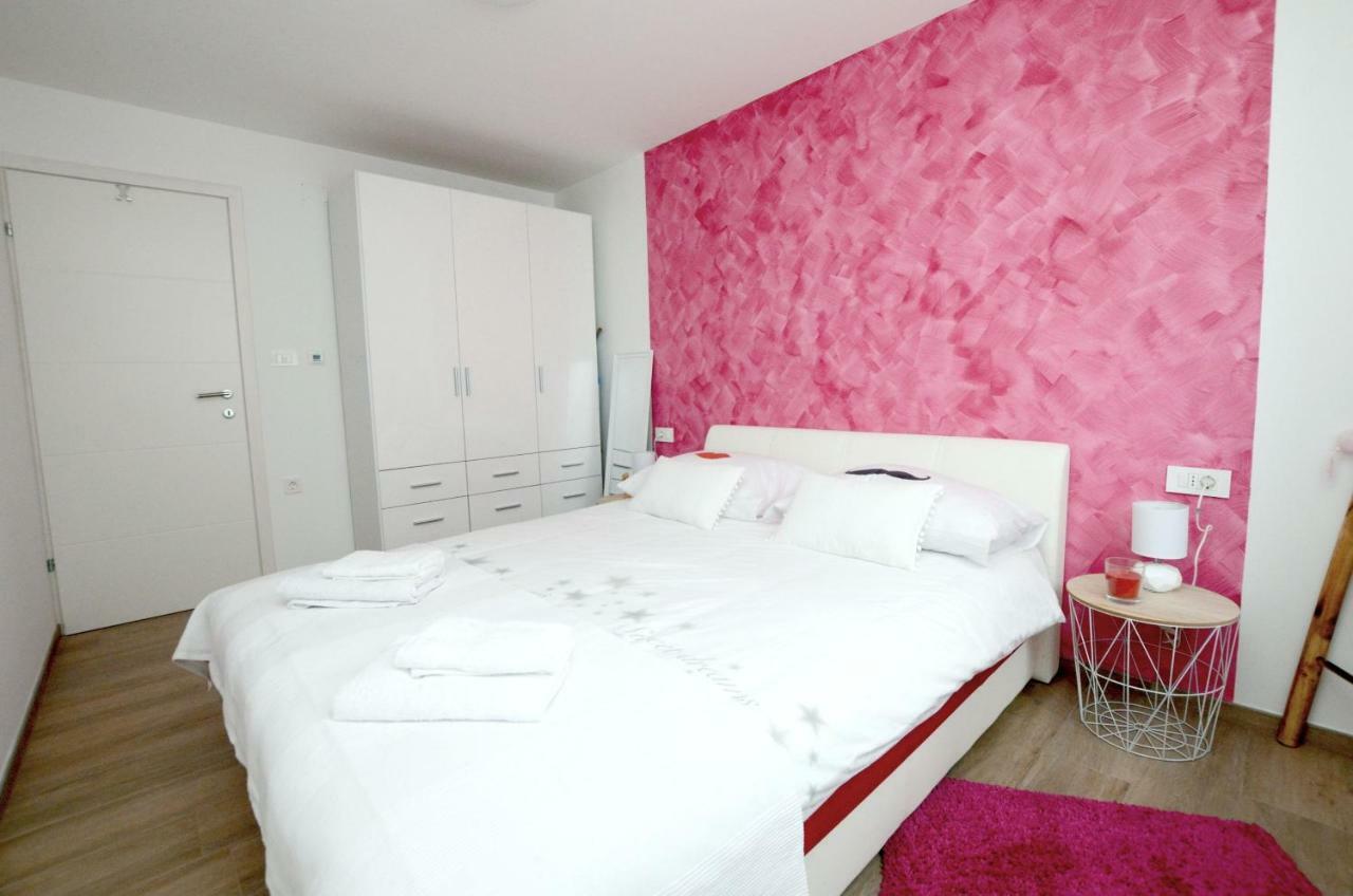 Apartments Golden Hour Jurdani Екстер'єр фото