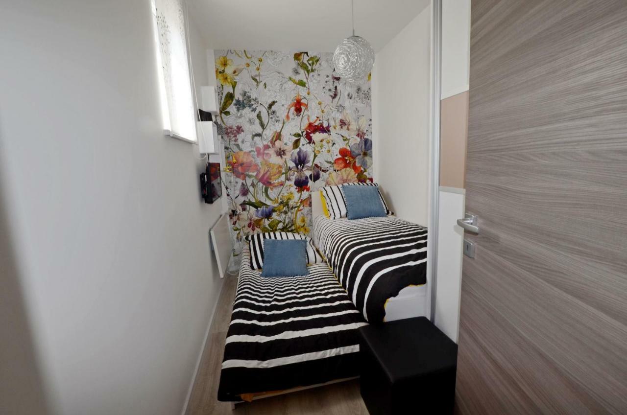 Apartments Golden Hour Jurdani Екстер'єр фото