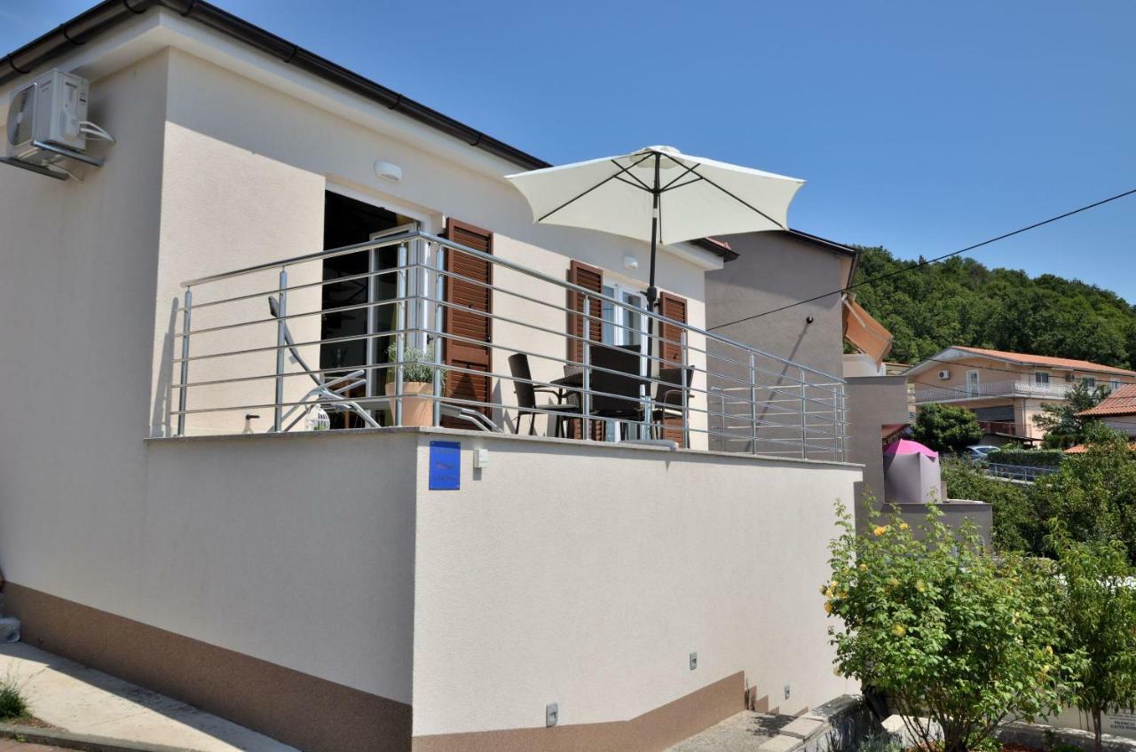 Apartments Golden Hour Jurdani Екстер'єр фото